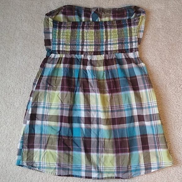 Strapless Button Down Top - Picture 2 of 6